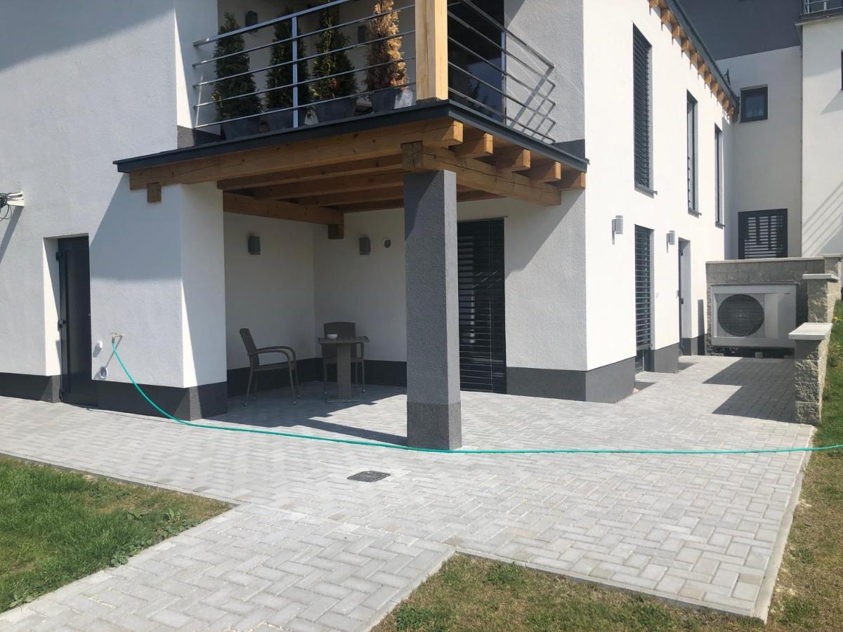 Anico Apartmany Dolni Benesov Extérieur photo