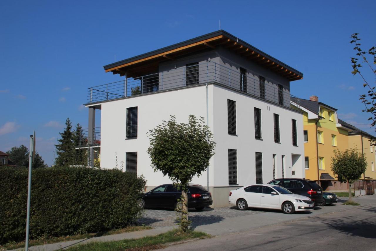 Anico Apartmany Dolni Benesov Extérieur photo